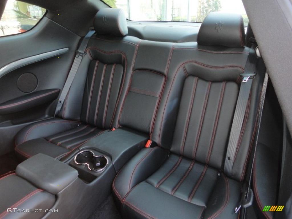 Nero Interior 2010 Maserati GranTurismo S Photo #48029771