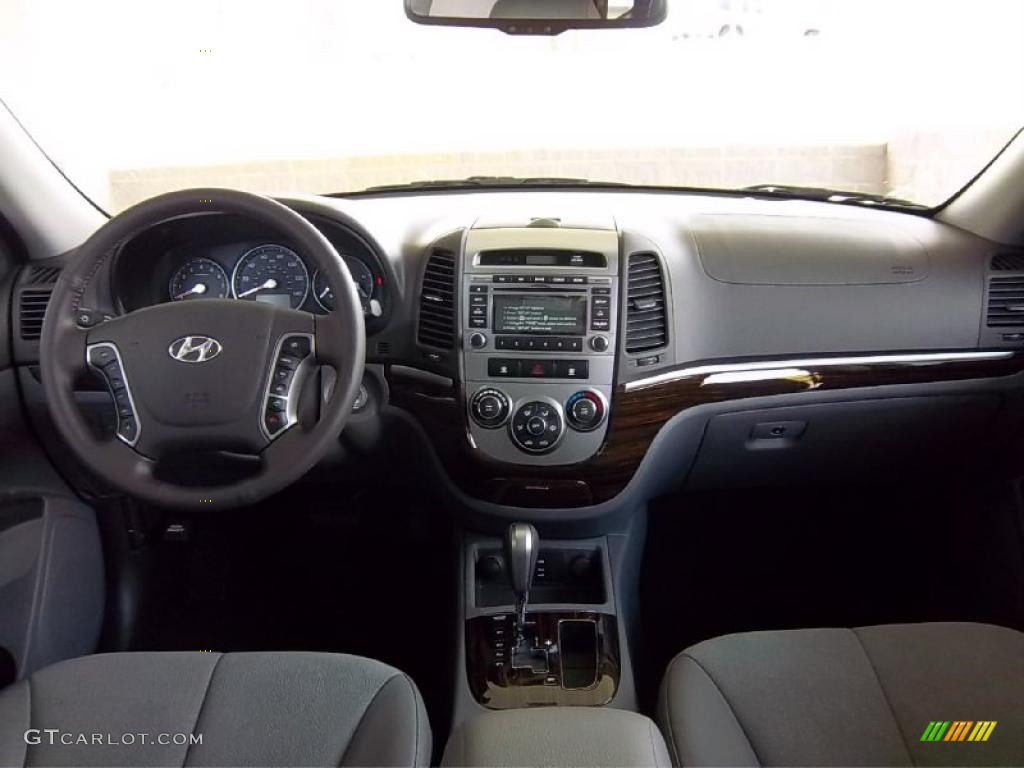 2011 Hyundai Santa Fe SE Gray Dashboard Photo #48030020