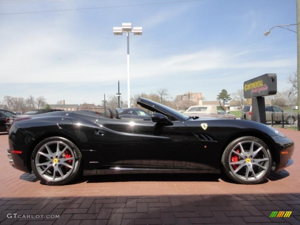 Nero (Black) 2010 Ferrari California Standard California Model Exterior Photo #48030143