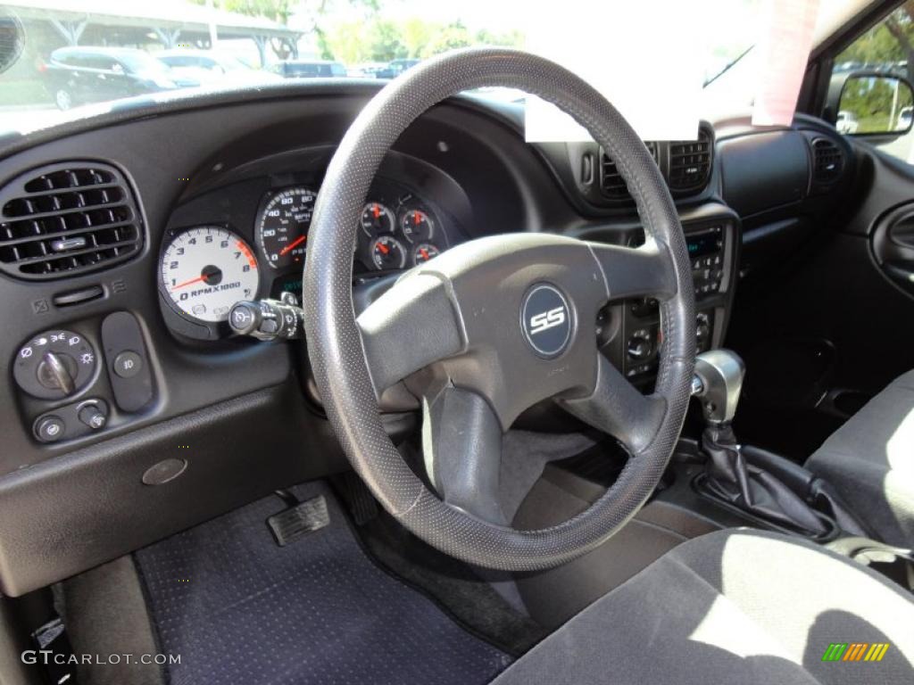 2008 Chevrolet TrailBlazer SS interior Photo #48030221