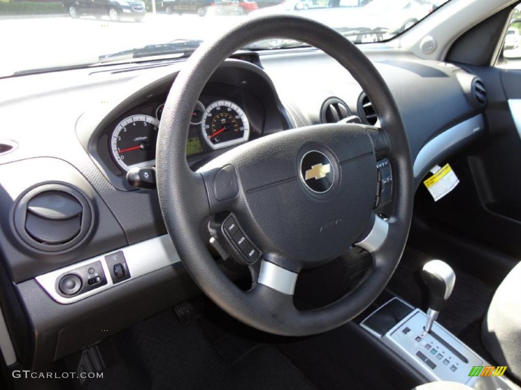 2011 Chevrolet Aveo Aveo5 LT Charcoal Steering Wheel Photo #48030731