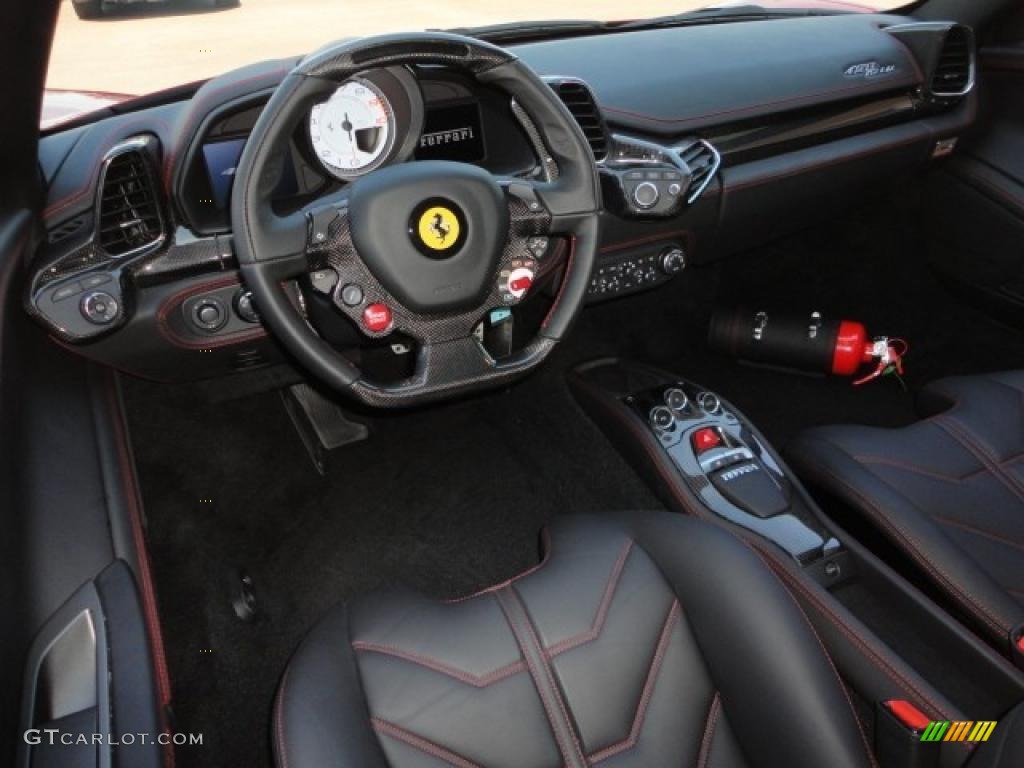 Black Interior 2010 Ferrari 458 Italia Photo 48030959