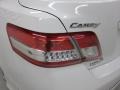 Super White - Camry SE Photo No. 12