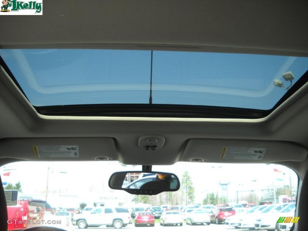 2008 HHR LT - Cardinal Red Metallic / Ebony Black photo #14