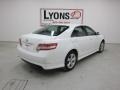 Super White - Camry SE Photo No. 18