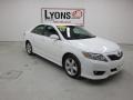 Super White - Camry SE Photo No. 24