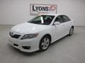 Super White - Camry SE Photo No. 29