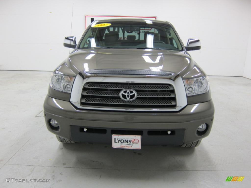 2007 Tundra Limited Double Cab 4x4 - Pyrite Mica / Beige photo #27