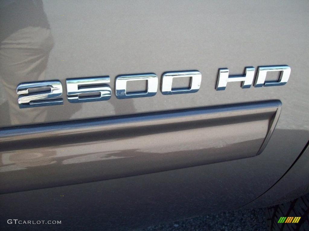 2011 Chevrolet Silverado 2500HD LT Crew Cab 4x4 Marks and Logos Photos