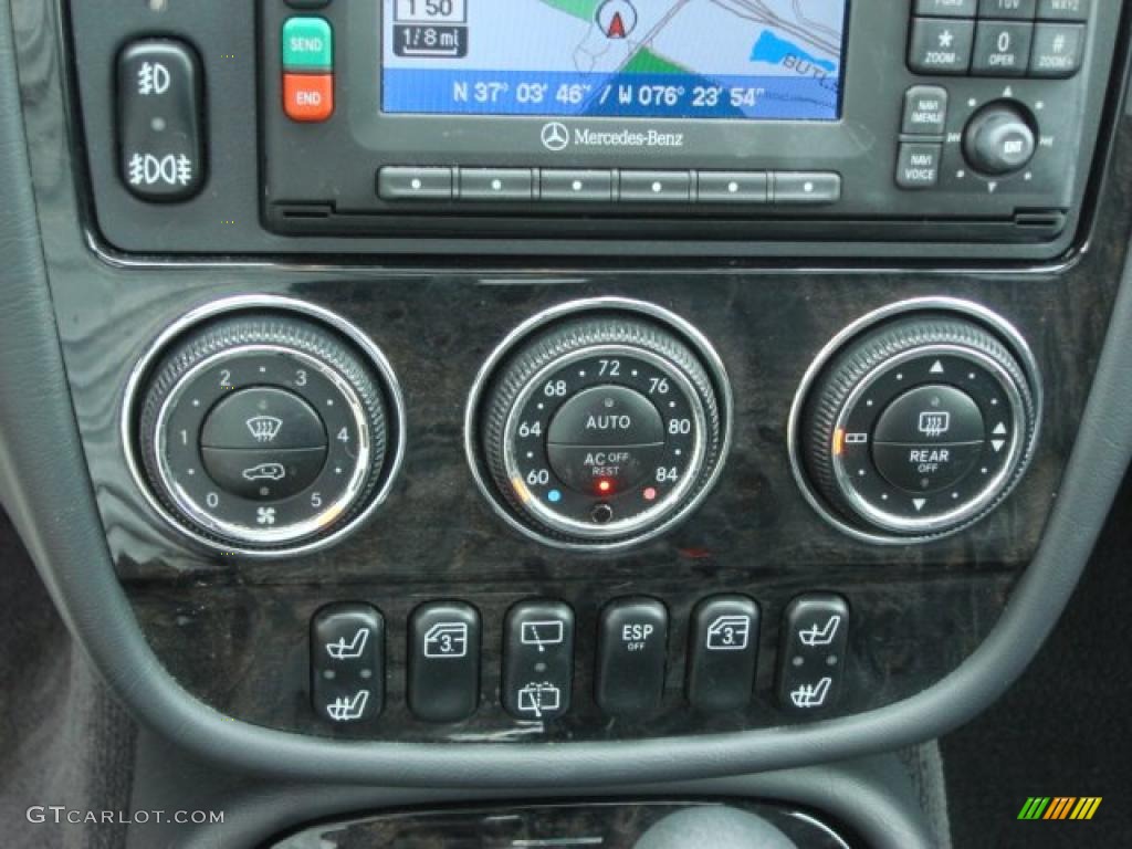 2003 Mercedes-Benz ML 500 4Matic Controls Photo #48033329