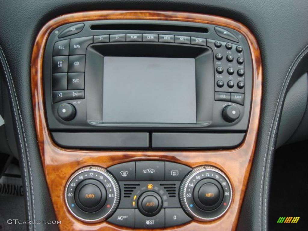 2003 Mercedes-Benz SL 55 AMG Roadster Controls Photo #48033707