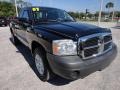 Brilliant Black Crystal Pearl - Dakota SXT Club Cab Photo No. 11
