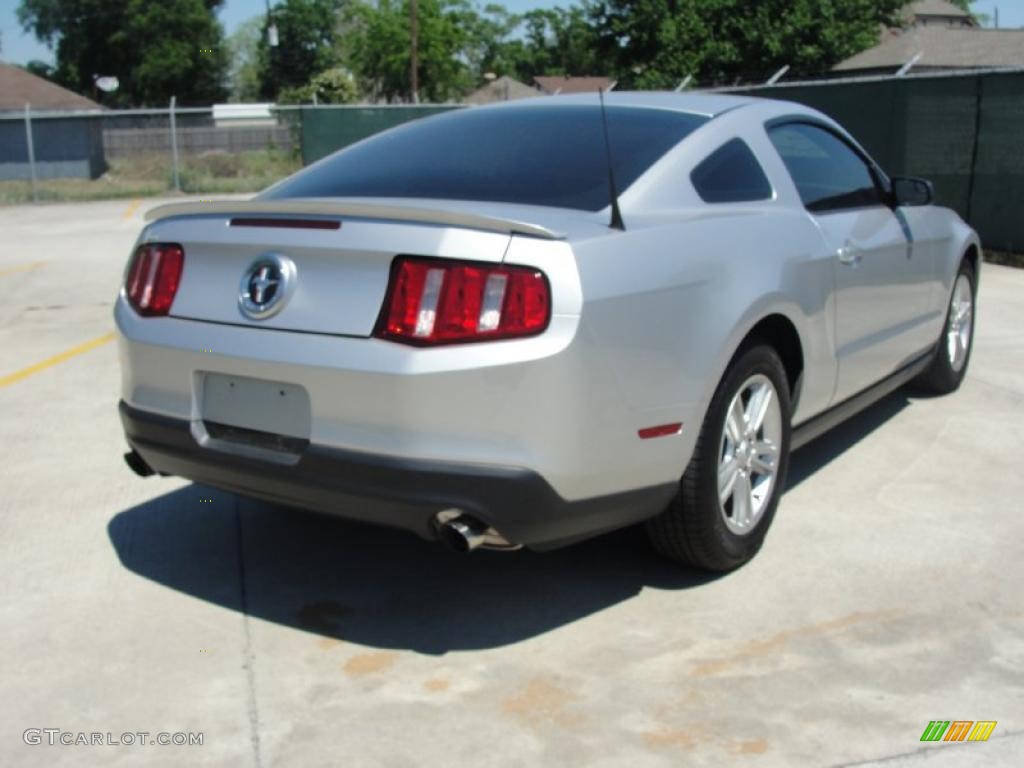 2011 Mustang V6 Coupe - Ingot Silver Metallic / Charcoal Black photo #3