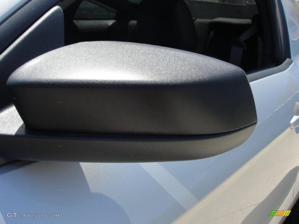 2011 Mustang V6 Coupe - Ingot Silver Metallic / Charcoal Black photo #12