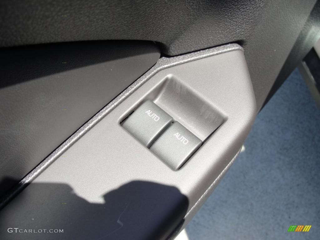 2011 Mustang V6 Coupe - Ingot Silver Metallic / Charcoal Black photo #21