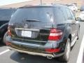 Black - ML 350 4Matic Photo No. 6