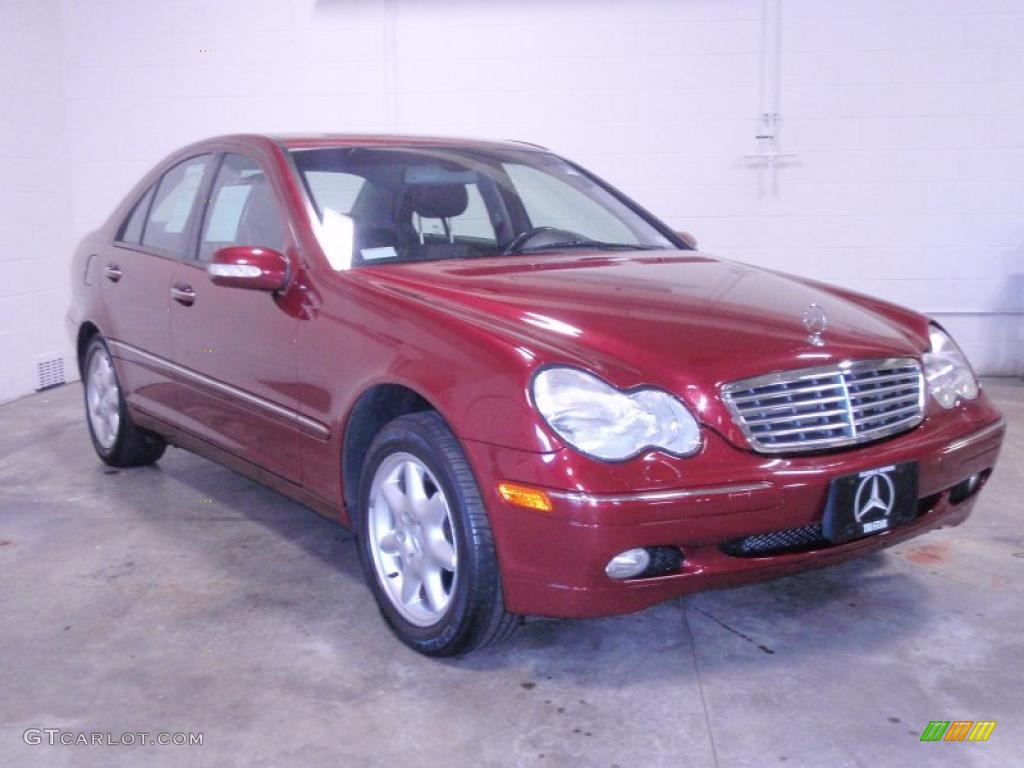 Bordeaux Red Metallic Mercedes-Benz C