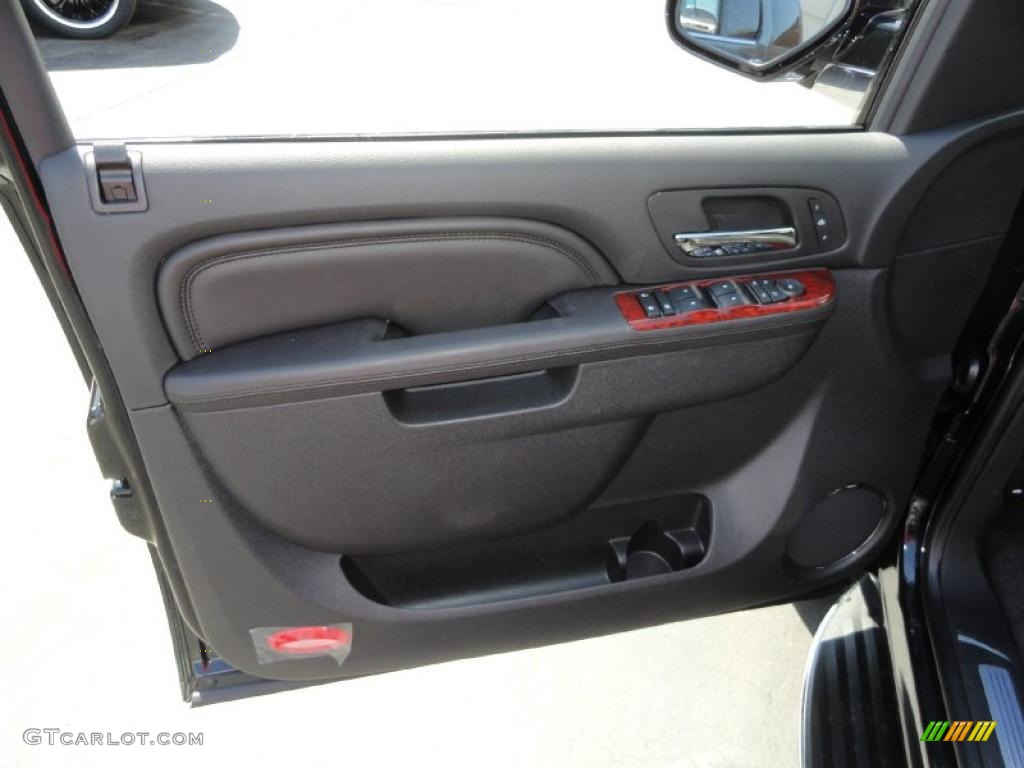 2011 Cadillac Escalade Hybrid AWD Door Panel Photos