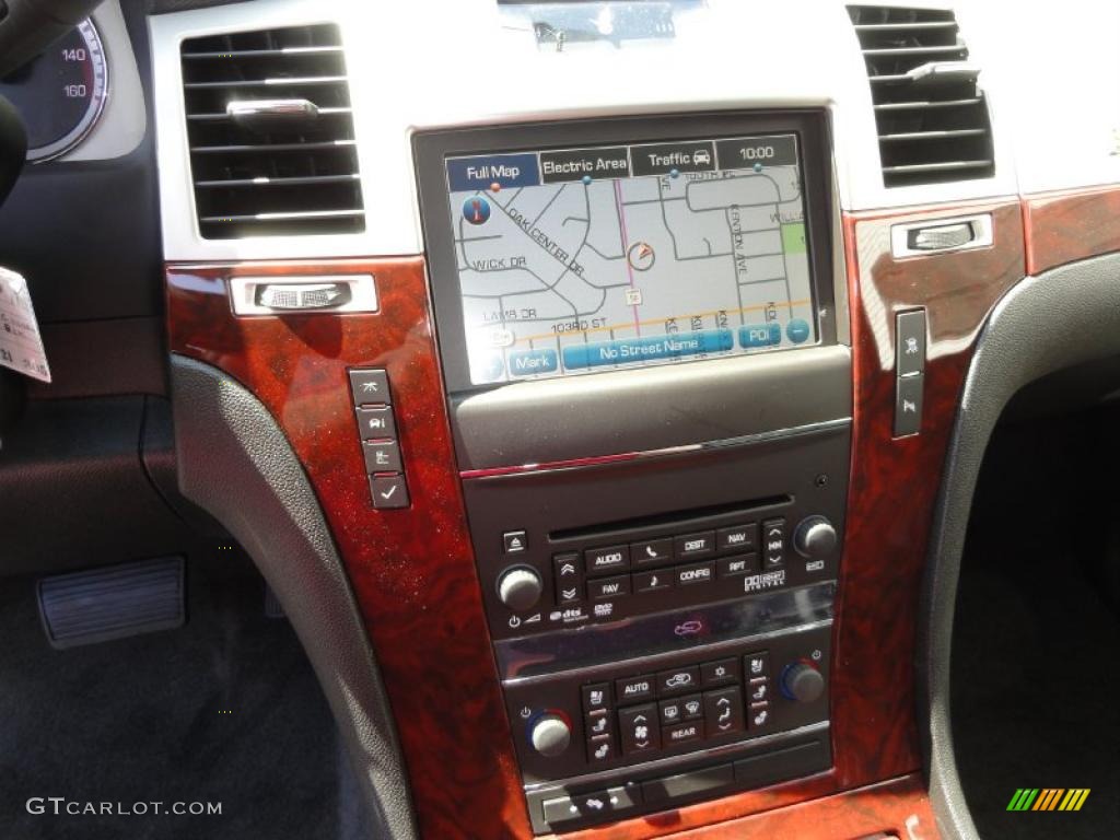 2011 Cadillac Escalade Hybrid AWD Controls Photo #48042305