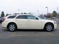 2005 Cool Vanilla White Dodge Magnum SXT AWD  photo #4