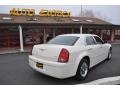 2005 Cool Vanilla Chrysler 300 Touring  photo #4