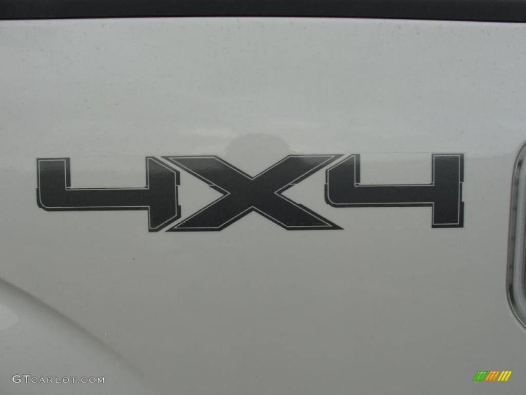 2011 F150 Platinum SuperCrew 4x4 - White Platinum Metallic Tri-Coat / Steel Gray/Black photo #17