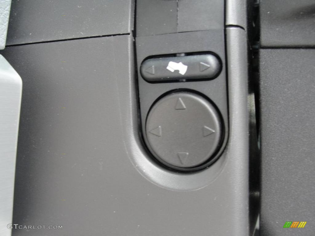 2011 F150 Platinum SuperCrew 4x4 - White Platinum Metallic Tri-Coat / Steel Gray/Black photo #41
