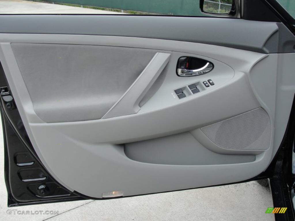 2011 Camry  - Black / Ash photo #21