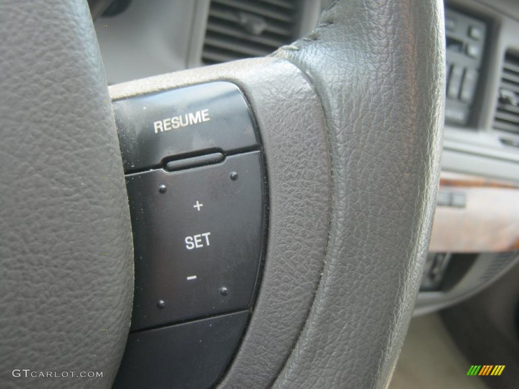 2006 Grand Marquis LS - Light Tundra Metallic / Light Camel photo #11