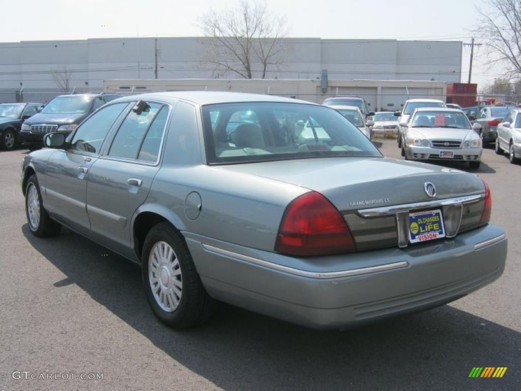 2006 Grand Marquis LS - Light Tundra Metallic / Light Camel photo #16