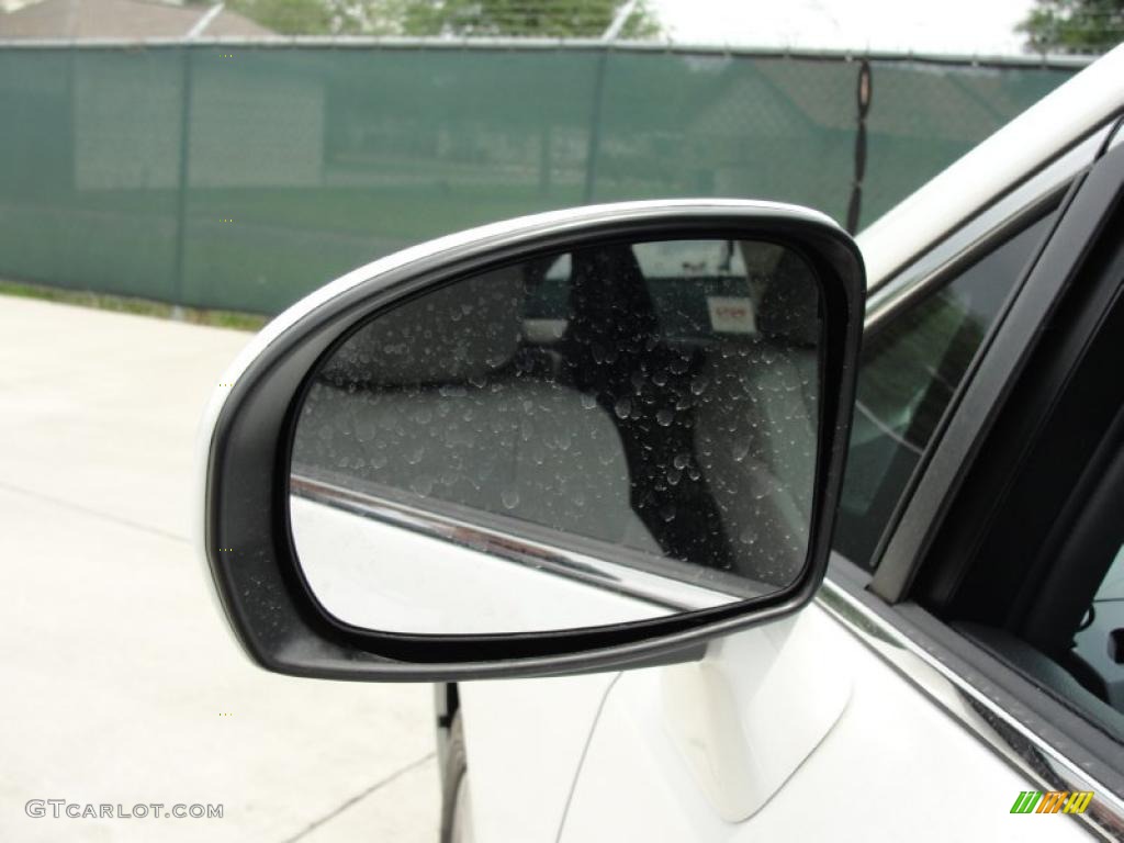 2011 Venza V6 - Blizzard Pearl White / Light Gray photo #13