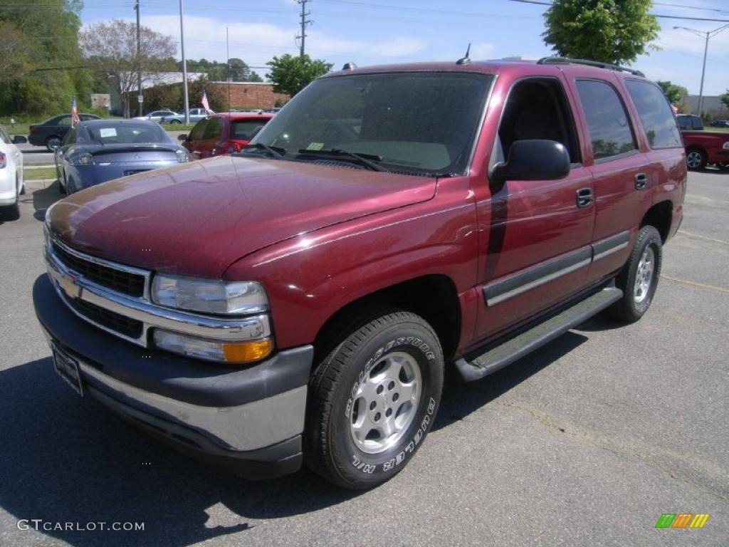 2005 Tahoe LS - Sport Red Metallic / Gray/Dark Charcoal photo #1