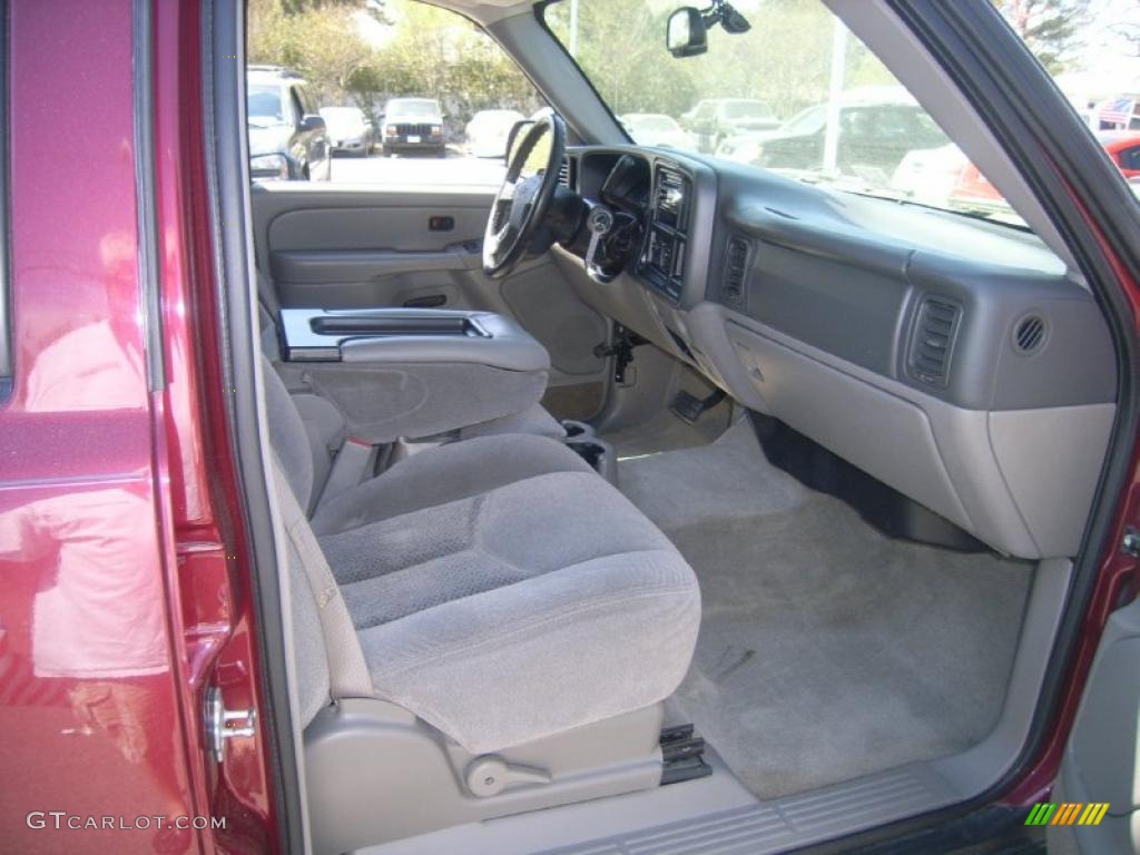 2005 Tahoe LS - Sport Red Metallic / Gray/Dark Charcoal photo #13