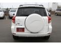 Super White - RAV4 4WD Photo No. 3