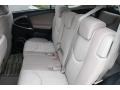 Super White - RAV4 4WD Photo No. 15