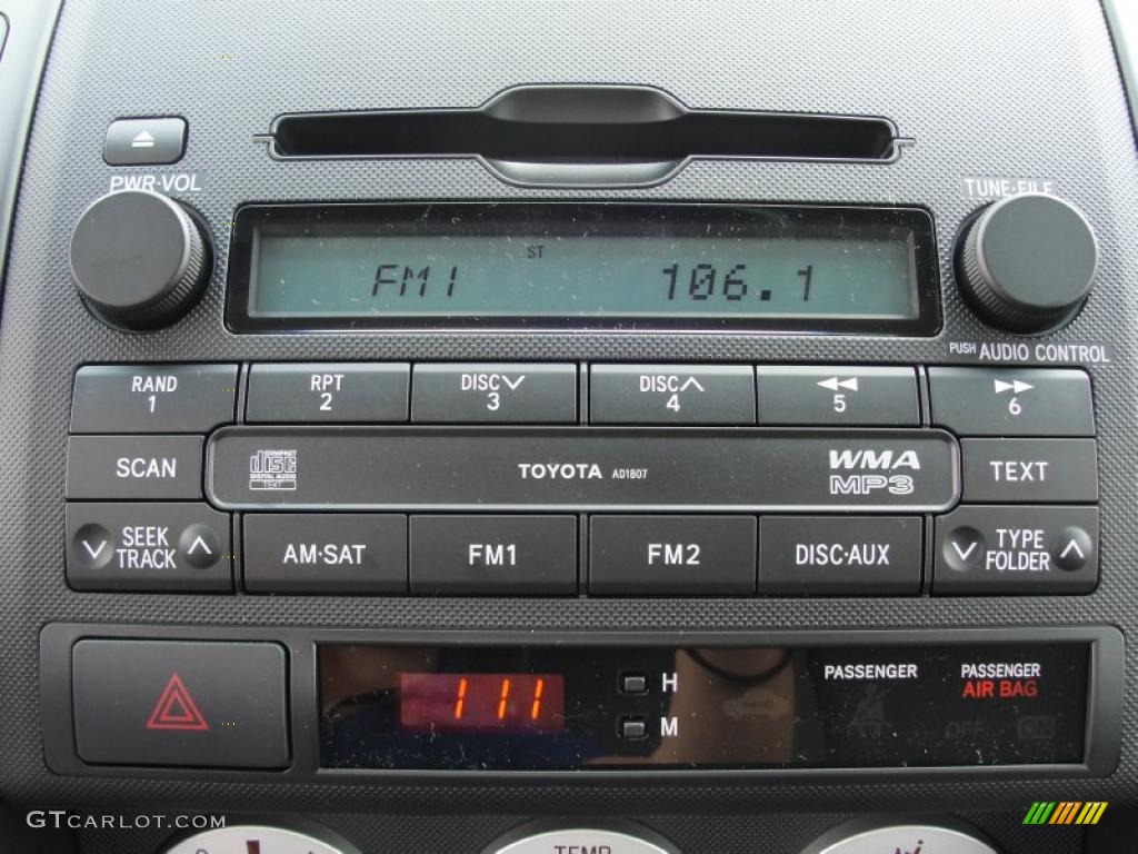 2011 Toyota Tacoma Regular Cab Controls Photo #48049349