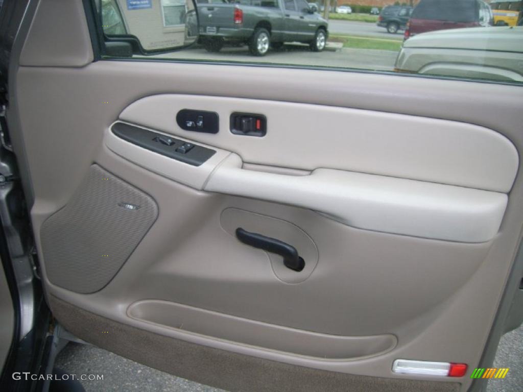 2003 Suburban 1500 Z71 4x4 - Light Pewter Metallic / Gray/Dark Charcoal photo #17