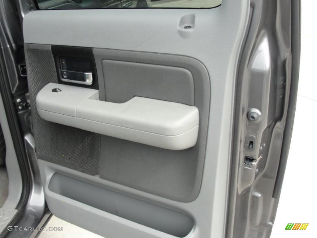 2005 F150 XLT SuperCrew - Dark Shadow Grey Metallic / Medium Flint/Dark Flint Grey photo #30