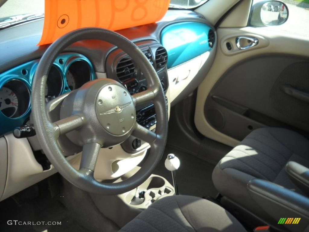 2004 PT Cruiser Touring - Seamist Green Metallic / Dark Slate Gray photo #7