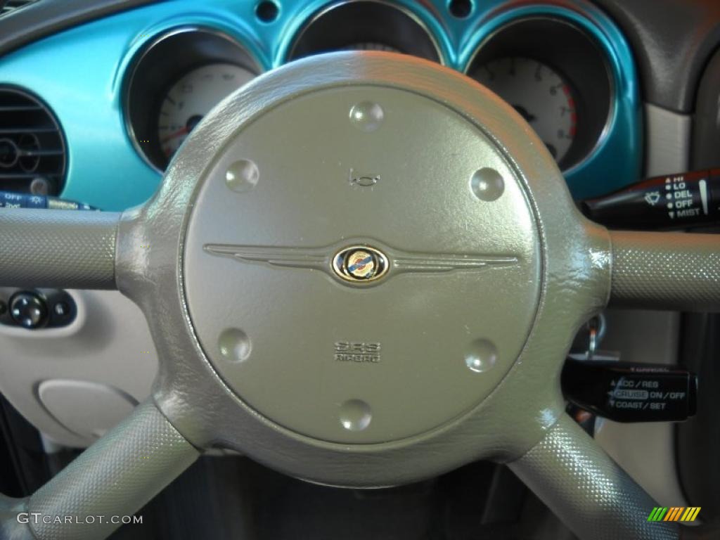 2004 PT Cruiser Touring - Seamist Green Metallic / Dark Slate Gray photo #24