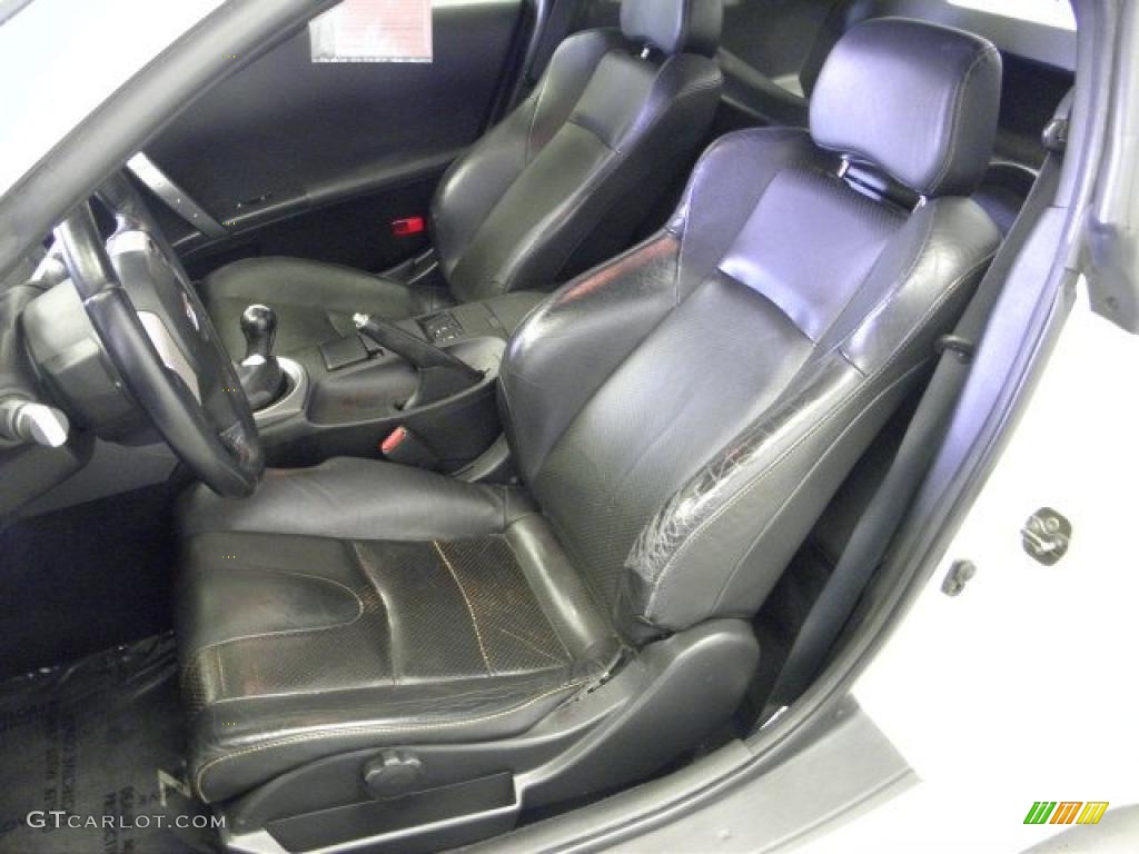 Charcoal Interior 2003 Nissan 350Z Touring Coupe Photo #48054707