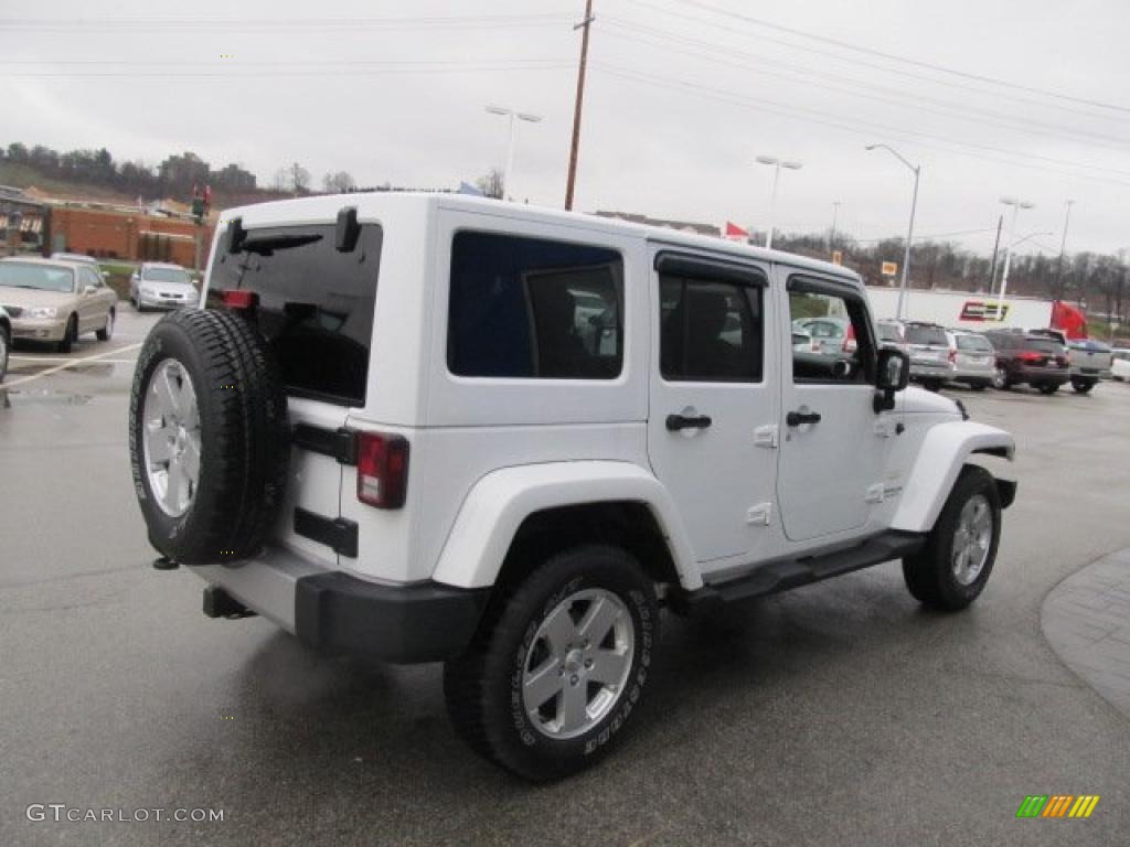 Bright White 2011 Jeep Wrangler Unlimited Sahara 4x4 Exterior Photo #48055535
