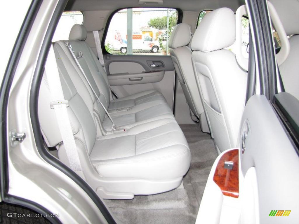 Light Titanium Interior 2009 Chevrolet Tahoe LT Photo #48057134
