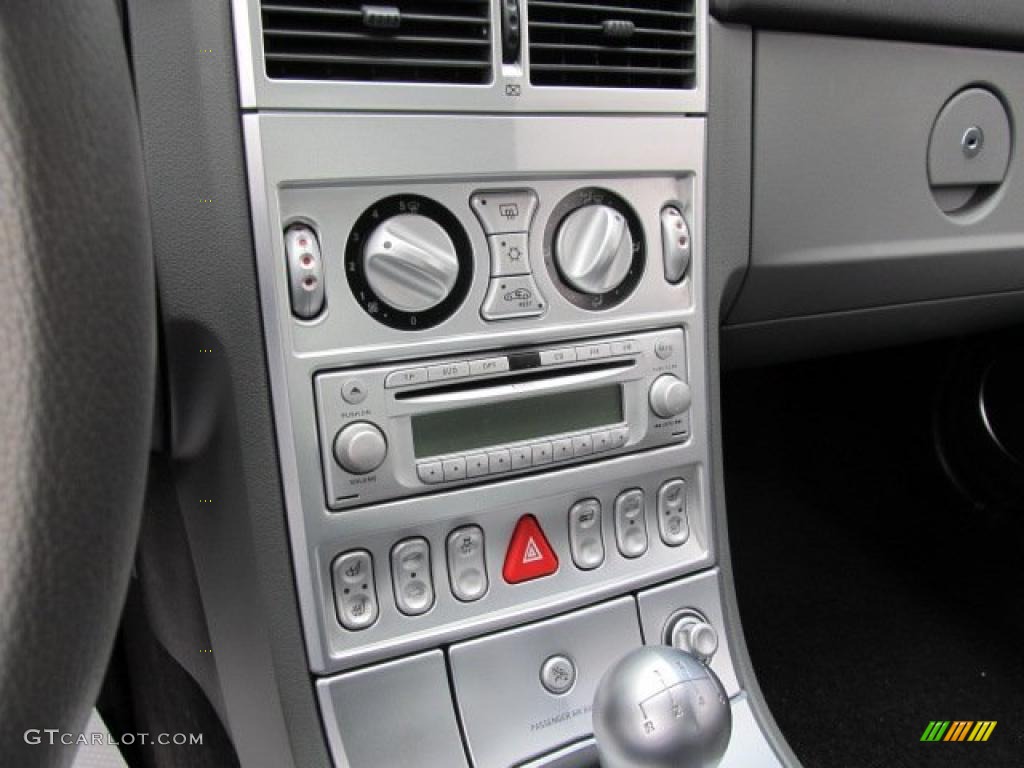 2007 Chrysler Crossfire Limited Roadster Controls Photo #48057140