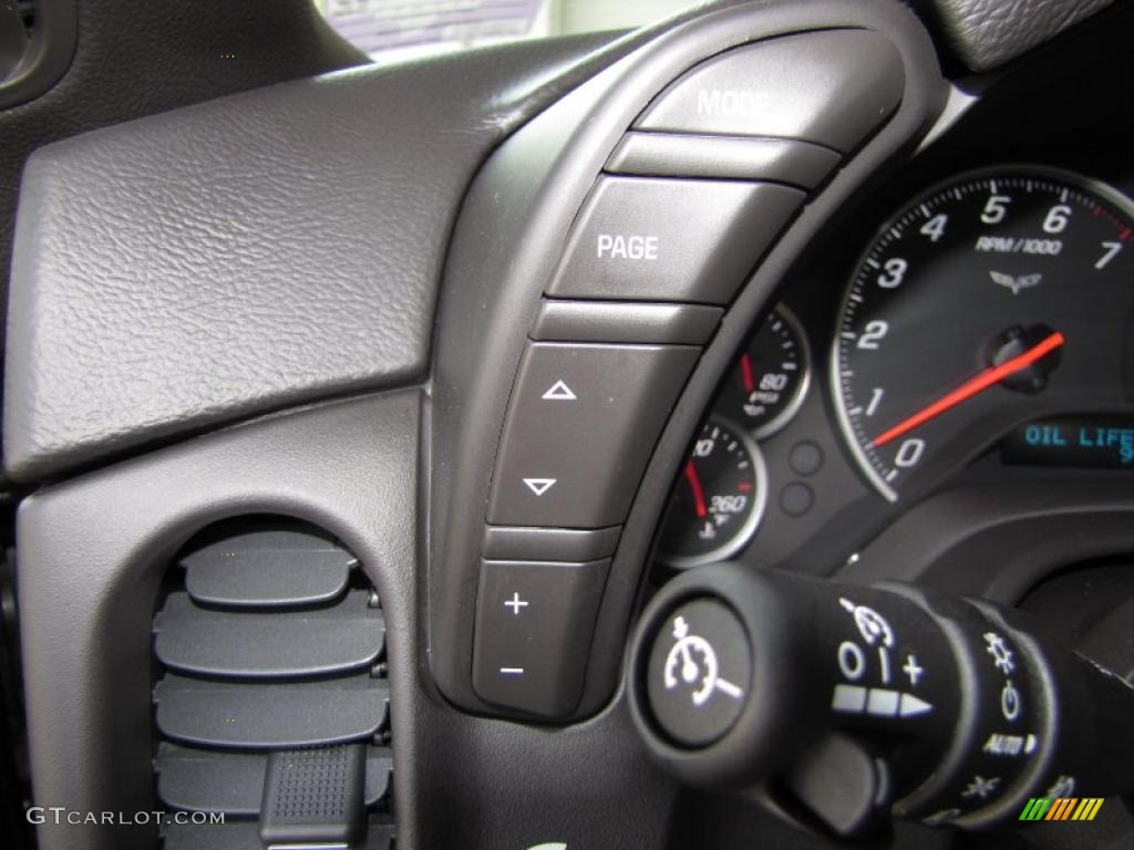 2010 Chevrolet Corvette Grand Sport Coupe Controls Photo #48057743