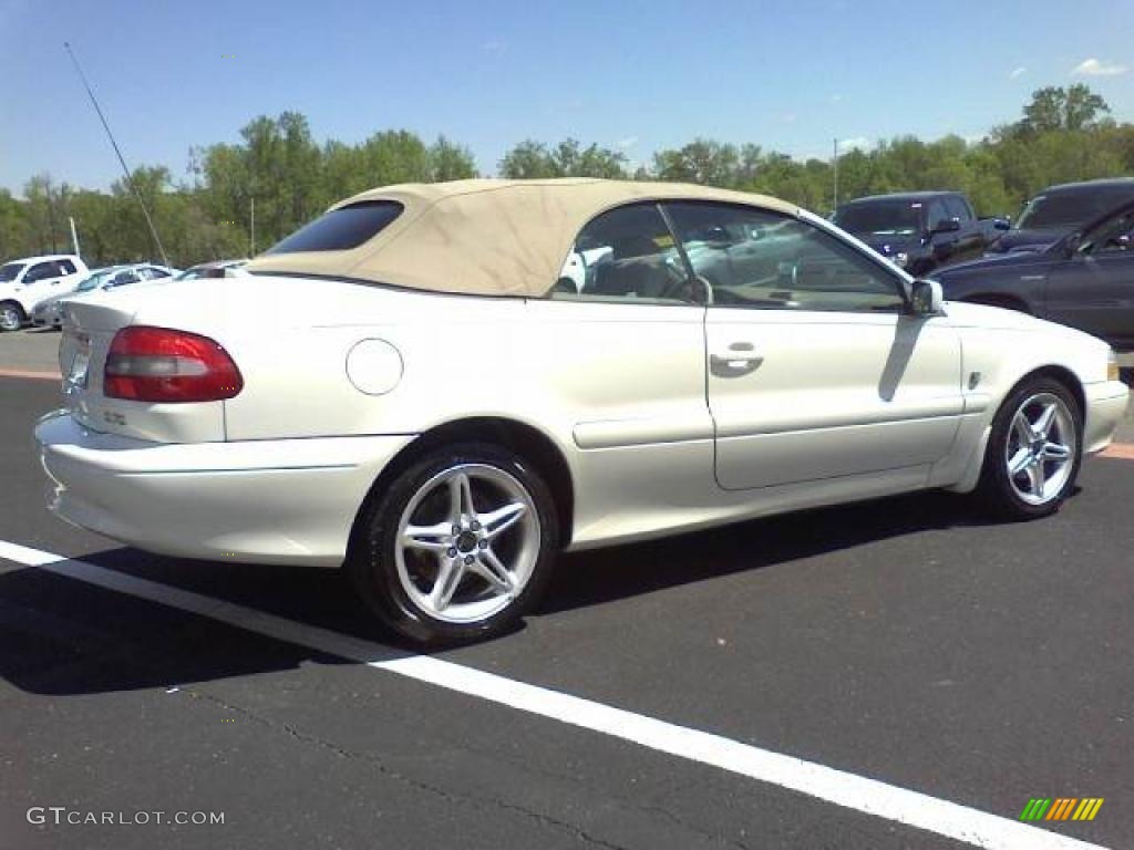 2002 C70 LT Convertible - White / Gray photo #16