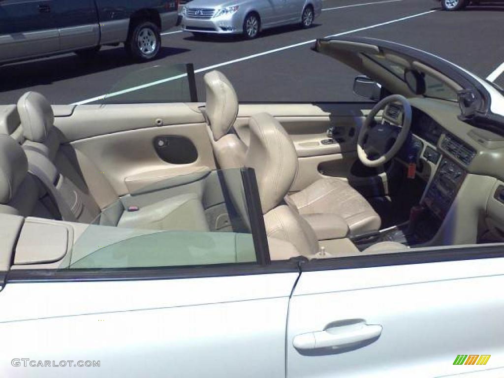 2002 C70 LT Convertible - White / Gray photo #24
