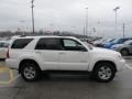 Natural White - 4Runner SR5 4x4 Photo No. 7