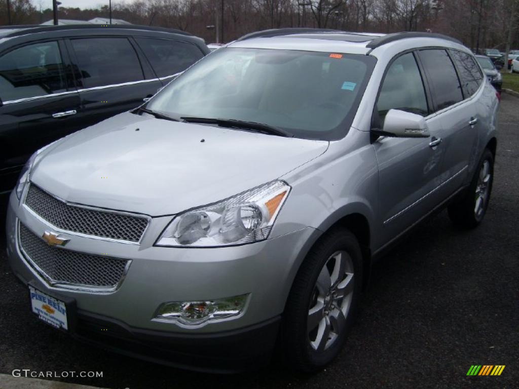 2011 Traverse LTZ AWD - Silver Ice Metallic / Cashmere/Ebony photo #1