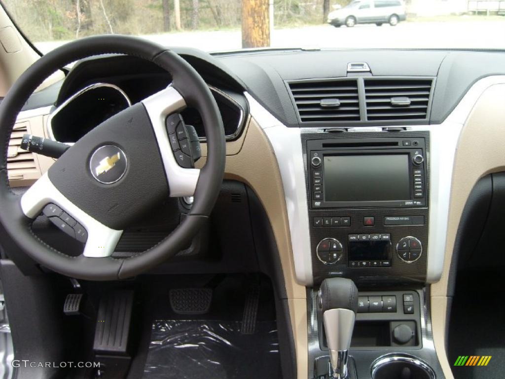 2011 Chevrolet Traverse LTZ AWD Cashmere/Ebony Dashboard Photo #48062357